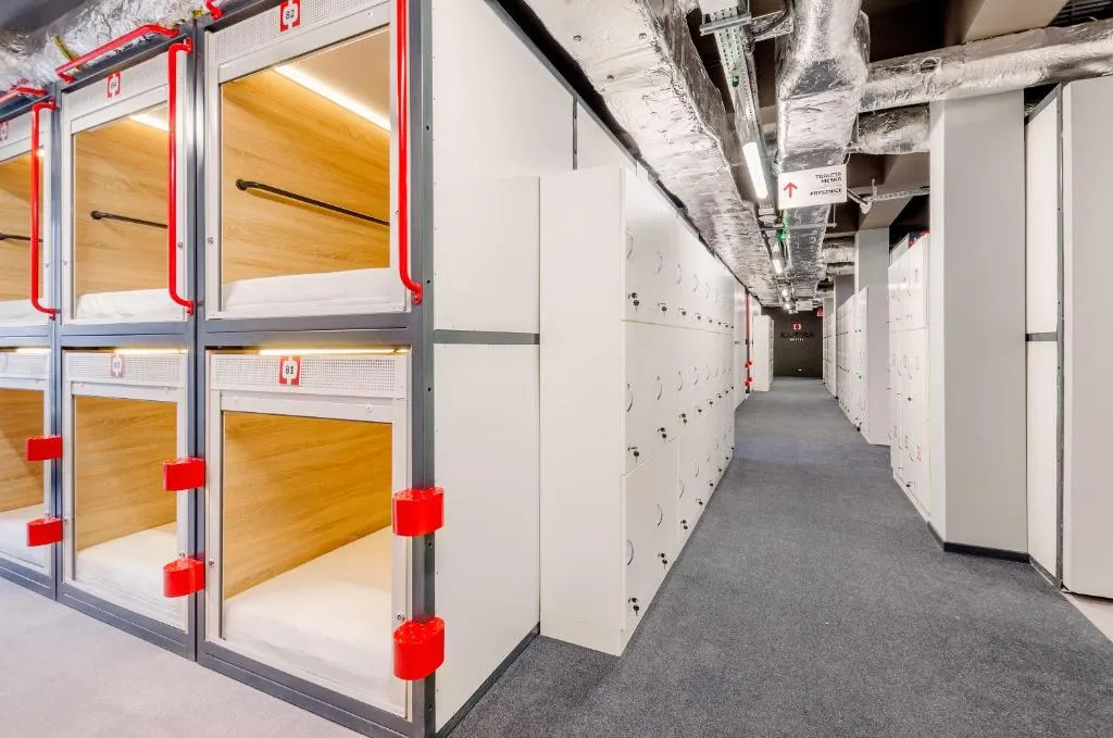SleepWell Capsule Hostel